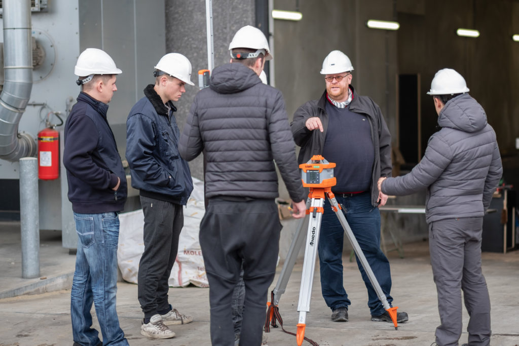 Examens en bedrijfsopleiding voor Van Berlo